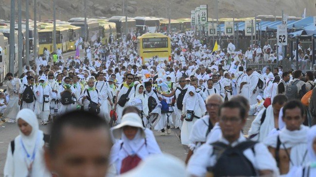Jemaah Haji 2026 Dapat Fasilitas Bebas Bea Masuk Kiriman hingga US.000