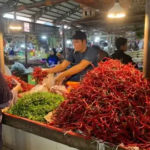 Harga Cabai Rawit Maupun Merah di Pasar Angso Duo Rp50.000 per Kilogram
