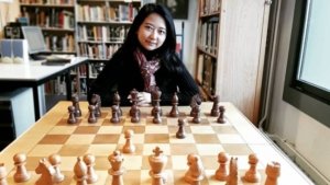 Irene Sukandar Resmi Menikah dengan Master Catur AS Eric Rosen
