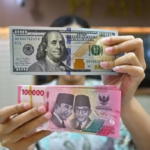 Rupiah Loyo Lagi, Terkoreksi ke Level Rp17.405 per Dolar AS