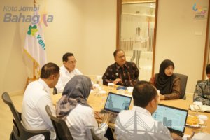 Wali Kota Maulana Sambangi Kemenkes, Dorong Penguatan Layanan Kesehatan dan Penanganan TBC di Kota Jambi