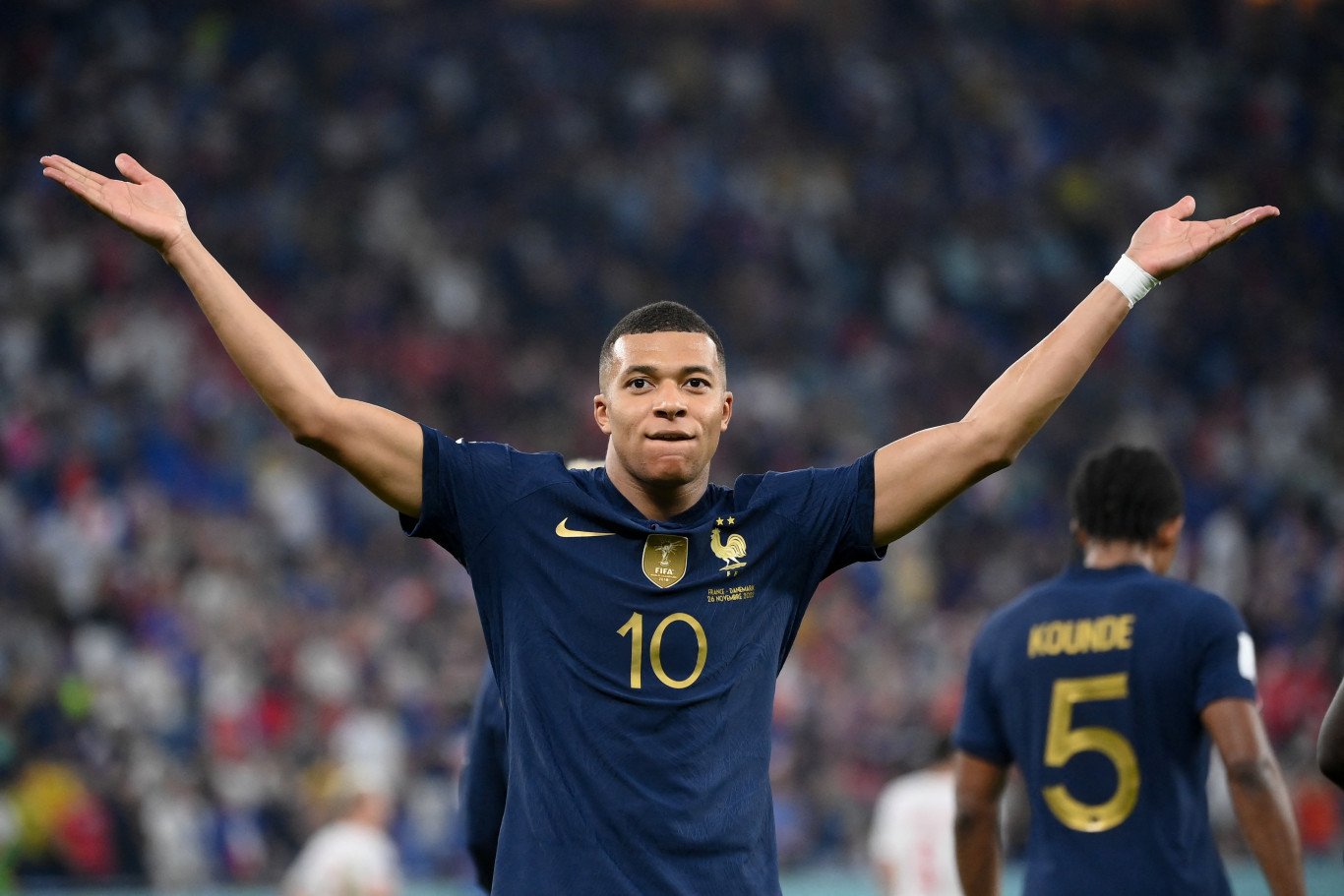 Samai Rekor Messi, Mbappe Menggila!