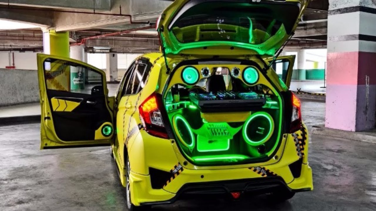 Modifikasi Audio Mobil Jangan Asal! Aki Bisa Tekor, Ini Cara Menjaga Kelistrikan Tetap Aman