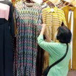 Banyak Toko Baju Gulung Tikar, Begini Cara Bertahan di Tengah Gempuran Belanja Online