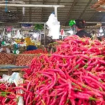 Harga Cabai Merah Naik, Cabai Rawit Merah Turun di Pasar Angso Duo Jambi 