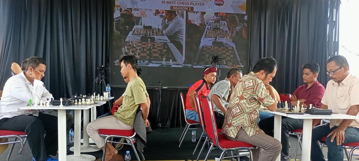 Sarmadoli Masih di Puncak! Persaingan Jambi Chess Tournament Makin Panas