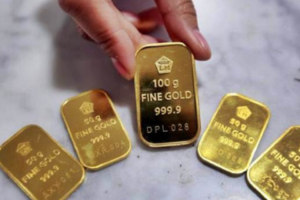Harga Emas Pegadaian Hari Ini Stabil, Antam Masih Tinggi