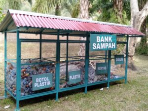 Sampah Jadi Cuan, Bank Sampah Dayung Habibah Bikin Nasabah Mekaar Berdaya