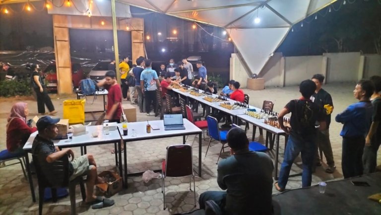 JBC Dorong Aktivitas Komunitas Lewat Turnamen Catur di Paviliun Jambi Business Center