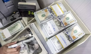 Rupiah Makin Tertekan, Dolar AS Tembus Rp17.730