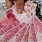 Rupiah Bangkit di Awal Pekan, Menguat ke Rp17.696 per Dolar AS