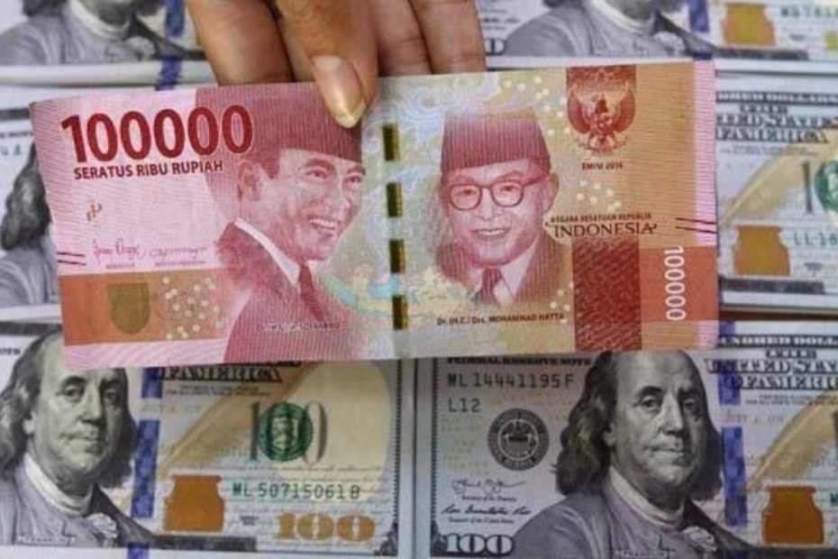 Sinyal Waspada! Ketidakpastian Kebijakan Disebut Tekan Rupiah