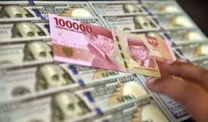 Rupiah Terpukul Pagi Ini, Sentuh Rp17.878 per Dolar AS