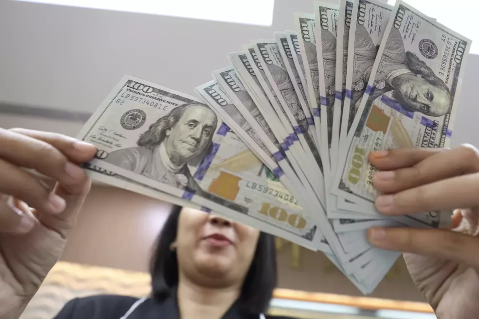 Kurs Jual dan Beli Dolar AS Hari Ini di BCA, Mandiri, BRI, BNI