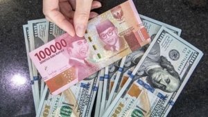 Rupiah Keok Lagi! Melemah 50 Poin ke Rp17.775 per Dolar AS
