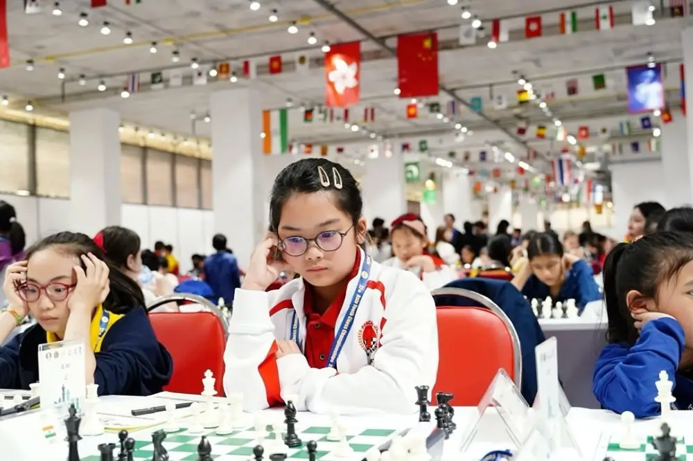Hillary Erica Theng, Pecatur Cilik Indonesia Ranking 3 Dunia U-11: Raih Gelar WCM di Usia 10 Tahun